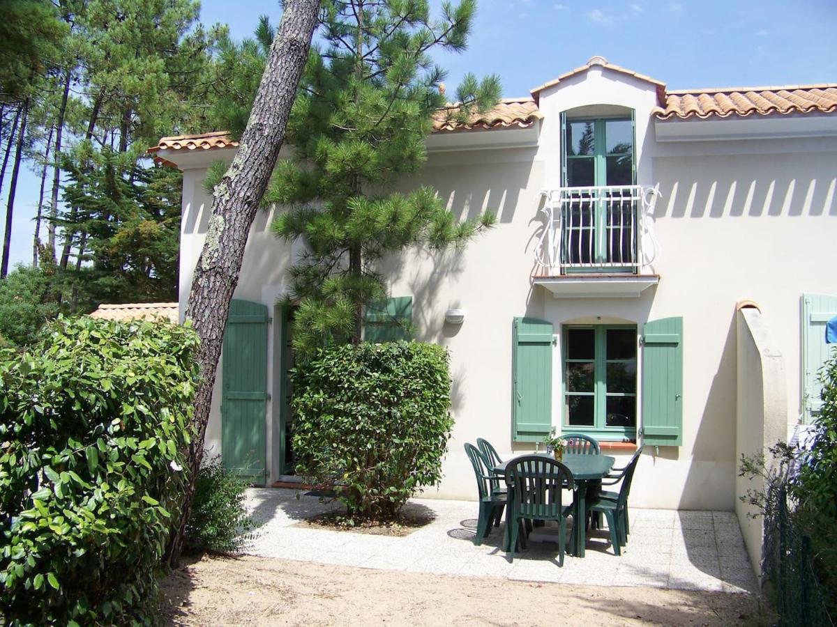 Maison Foret Et Piscine, Les Mas De Vertmarines *
